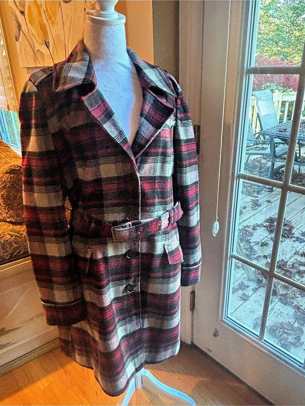 Converse One Star Plaid Belted Trench Coat Jacket Red Black Gray XL
